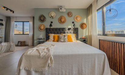 Resale - Villa - Alicante - Cabo de las Huertas