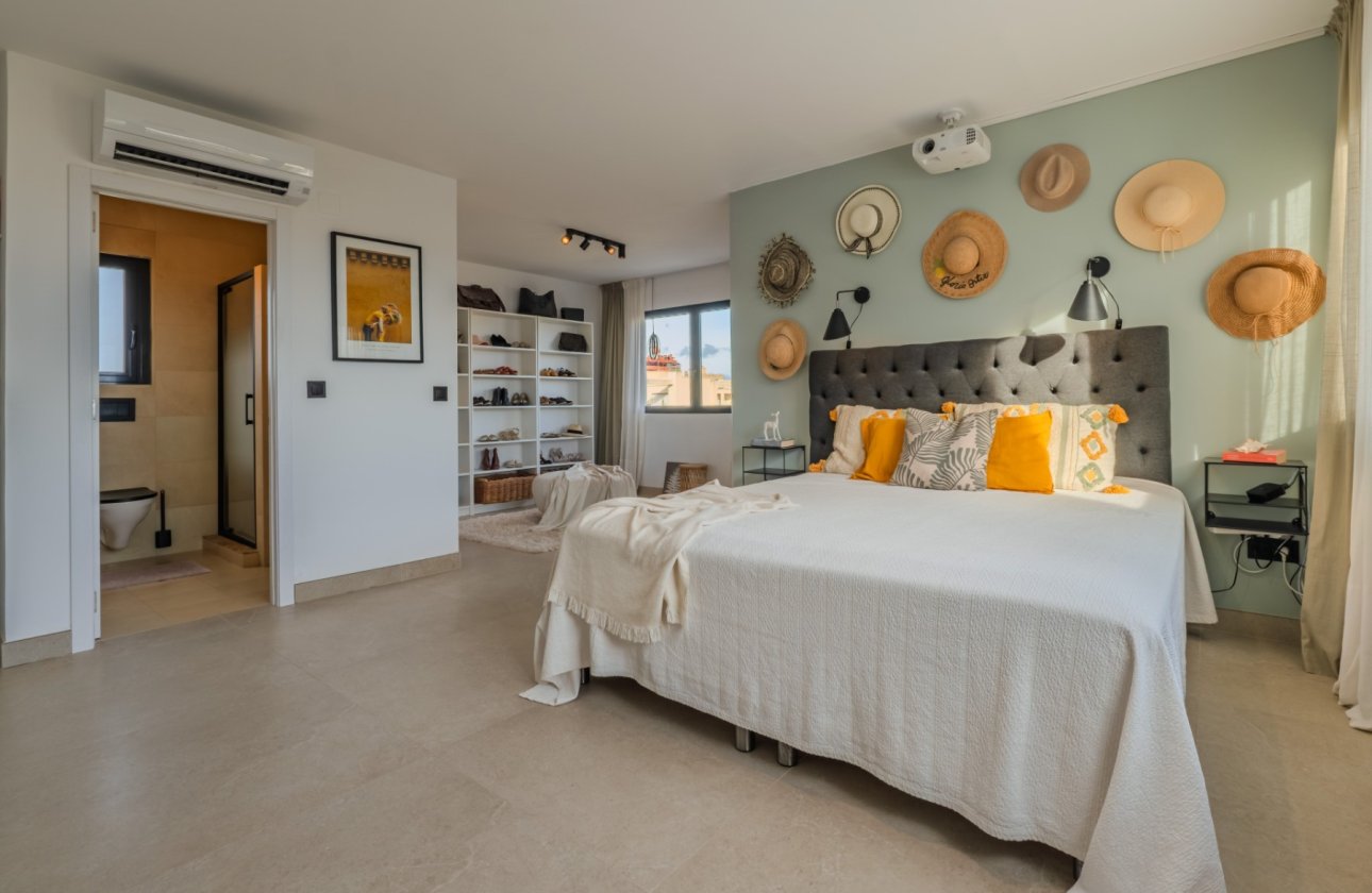 Resale - Villa - Alicante - Cabo de las Huertas