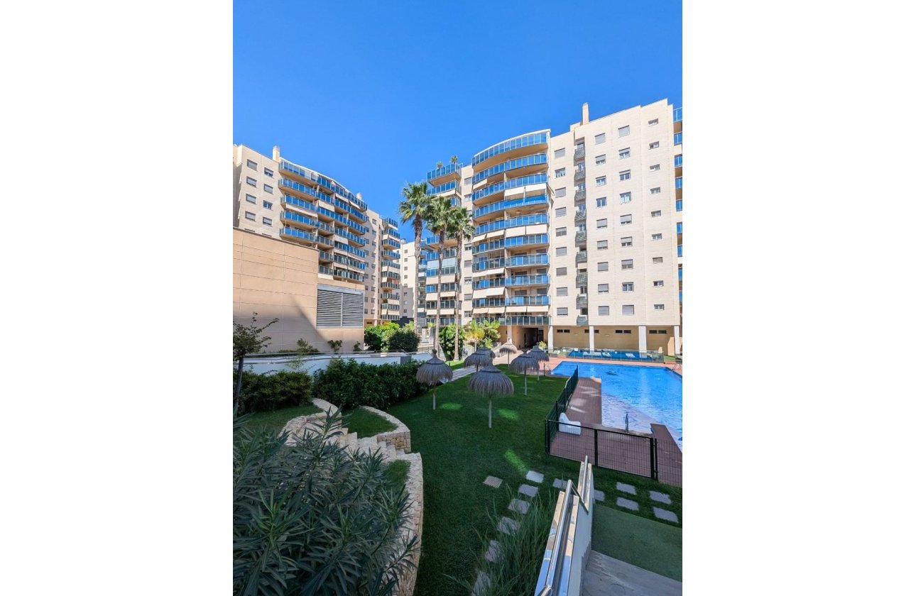 Resale - Apartment / flat - El Campello - Campello
