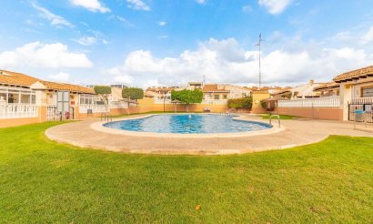 Resale - Bungalow - Cabo Roig