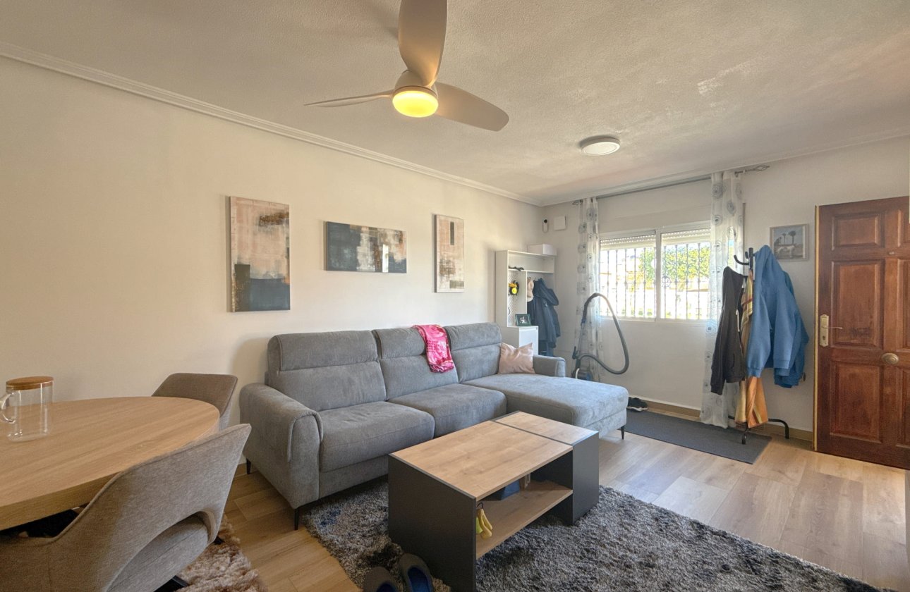 Resale - Bungalow - Cabo Roig