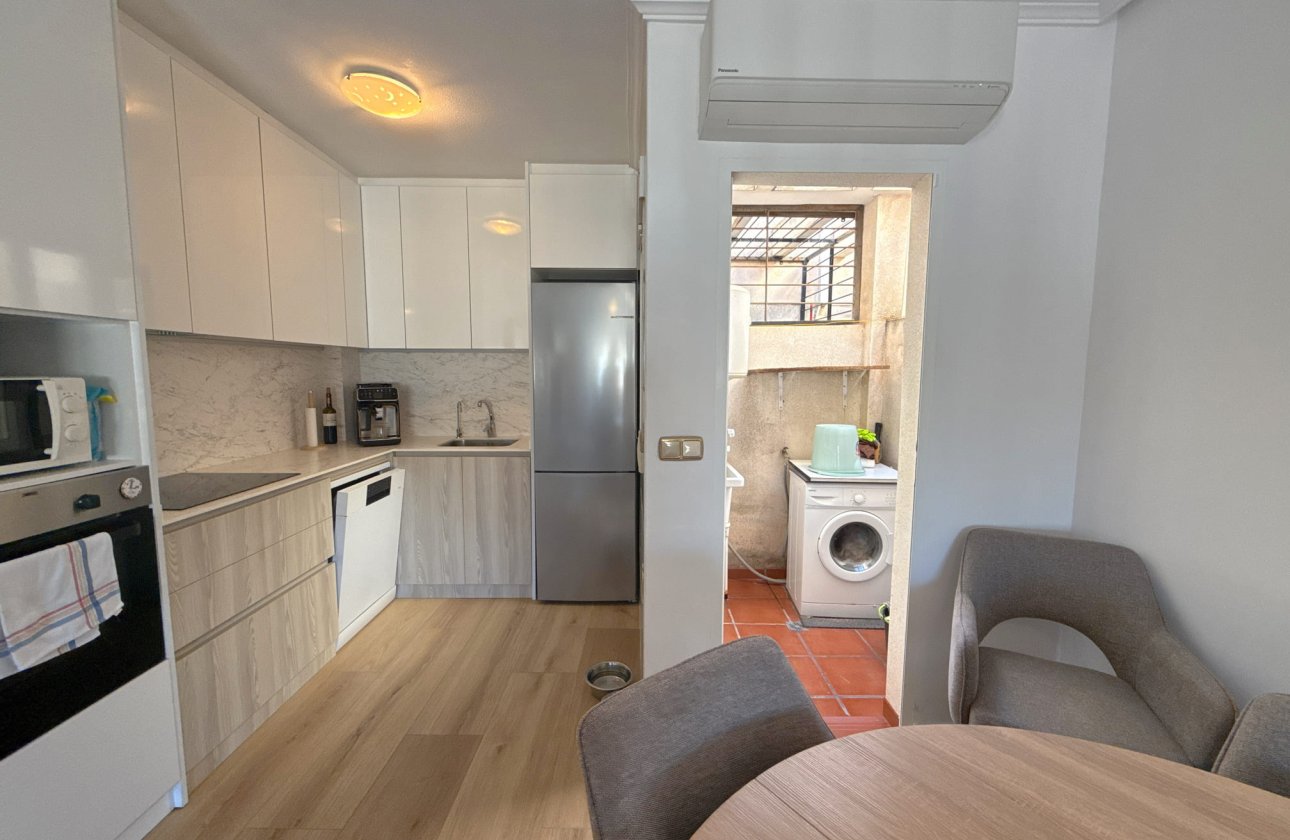 Resale - Bungalow - Cabo Roig