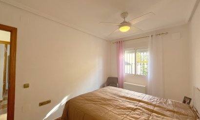 Resale - Bungalow - Cabo Roig