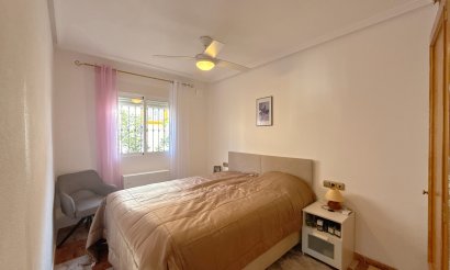 Resale - Bungalow - Cabo Roig