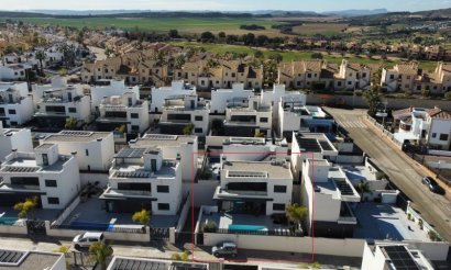 Resale - Villa - Algorfa