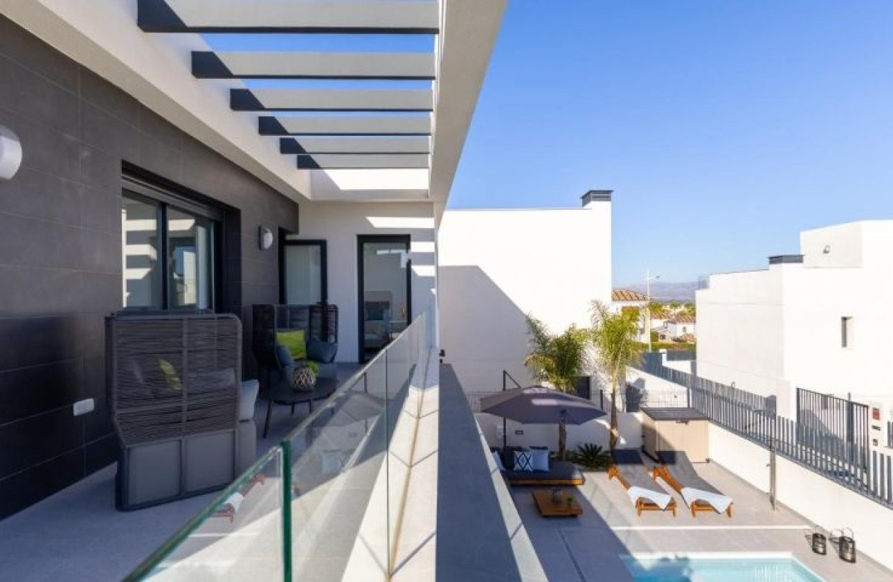 Resale - Villa - Algorfa