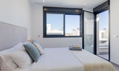 Resale - Villa - Algorfa