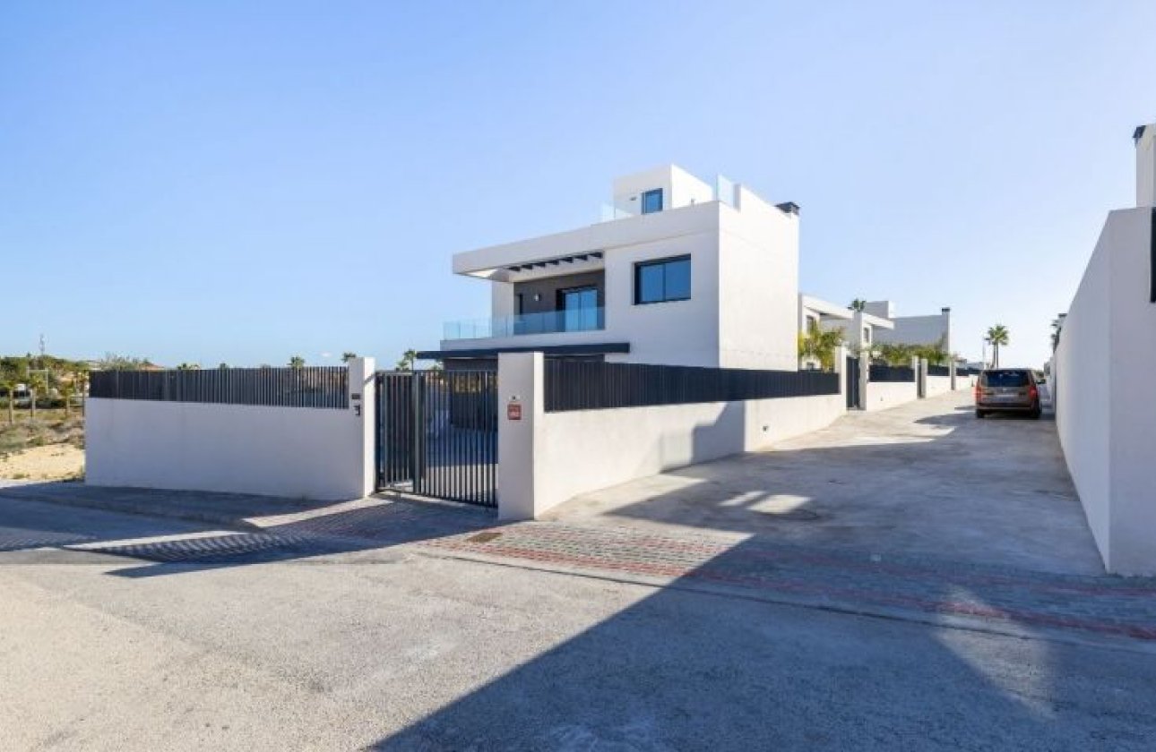 Resale - Villa - Algorfa