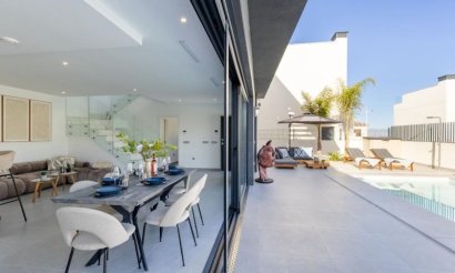 Resale - Villa - Algorfa