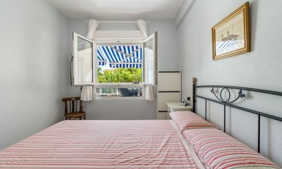 Resale - Apartment / flat - Orihuela Costa - Altos de Campoamor