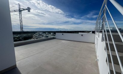 Resale - Apartment / flat - Orihuela Costa - Las Colinas Golf