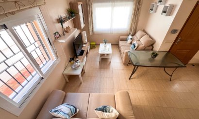 Resale - Villa / Semi detached - Pilar de la Horadada