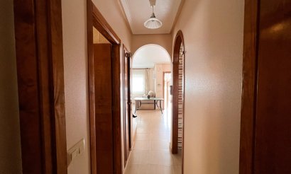 Resale - Villa / Semi detached - Pilar de la Horadada