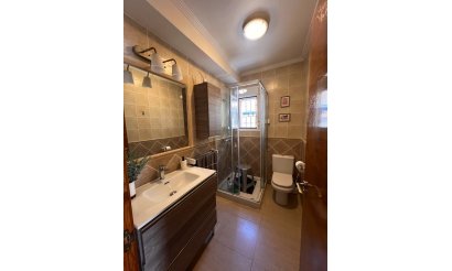 Resale - Villa / Semi detached - Pilar de la Horadada