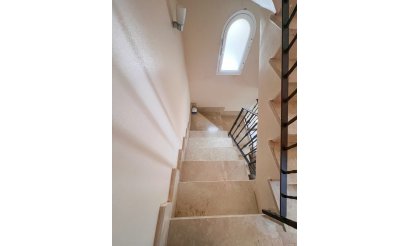 Resale - Villa / Semi detached - Pilar de la Horadada