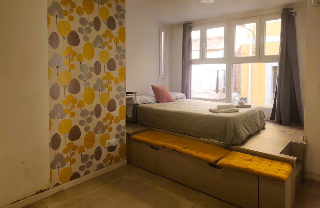 Revente - Building - Alicante - Centro