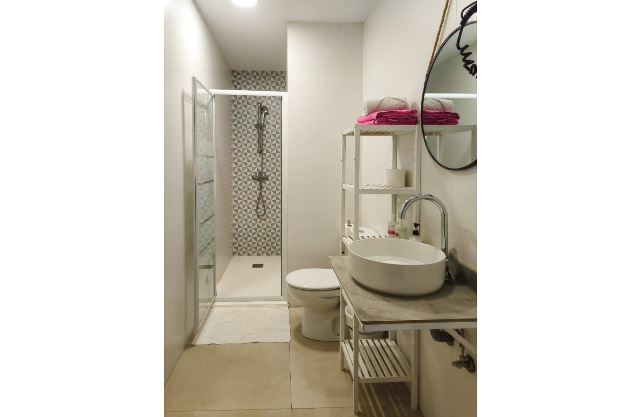 Revente - Building - Alicante - Centro