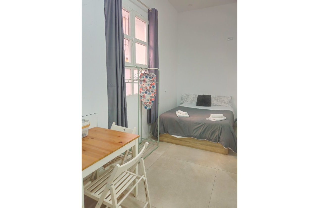 Revente - Building - Alicante - Centro