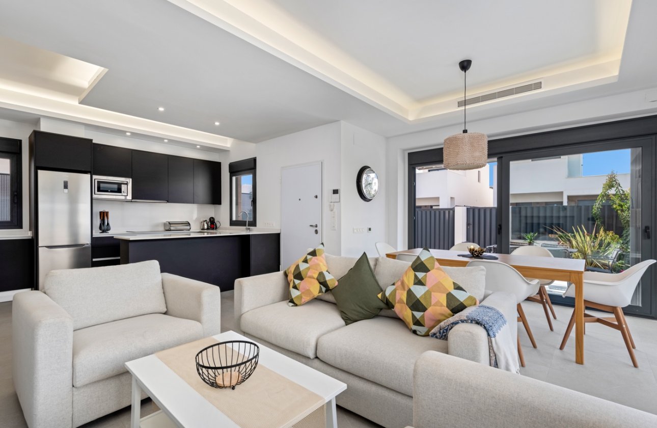 Resale - Villa / Semi detached - San Fulgencio - La Marina