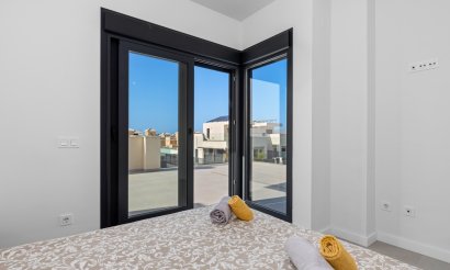 Resale - Villa / Semi detached - San Fulgencio - La Marina