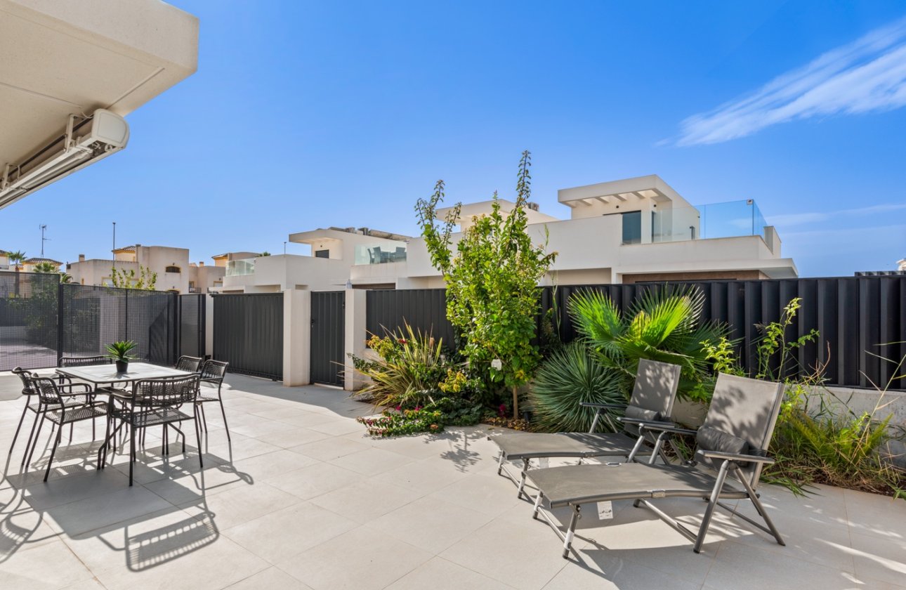 Resale - Villa / Semi detached - San Fulgencio - La Marina