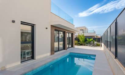 Resale - Villa / Semi detached - San Fulgencio - La Marina