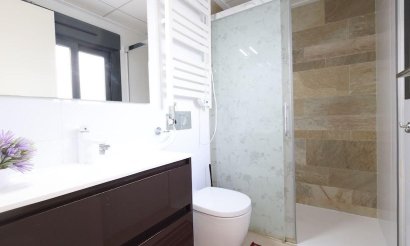 Reventa - Villa / Semi detached - Orihuela Costa - Los Dolses