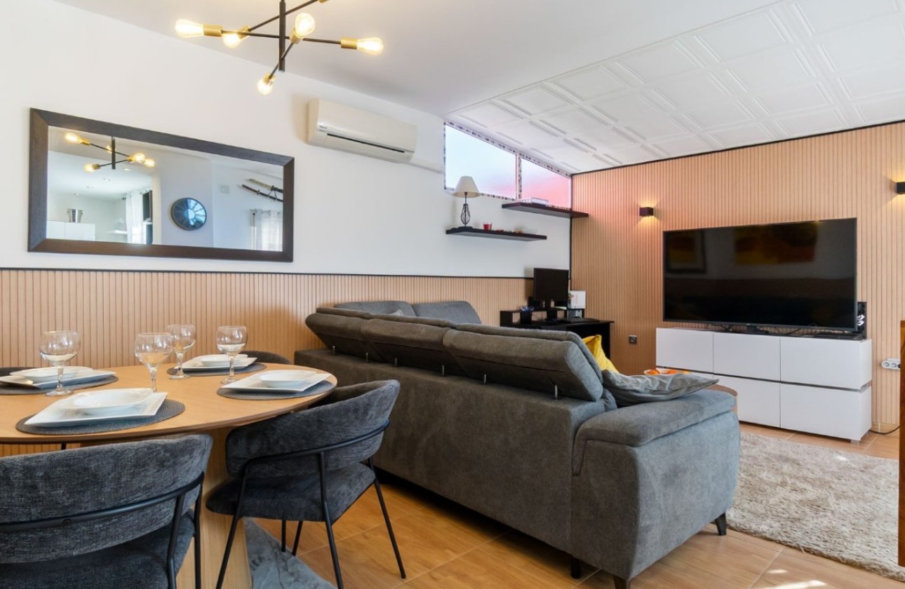 Resale - Townhouse - Orihuela Costa - Villamartín