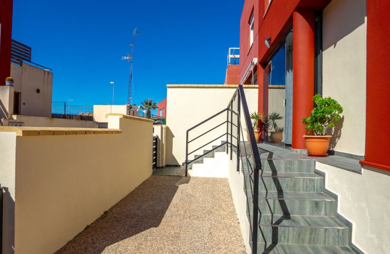 Resale - Townhouse - Orihuela Costa - Villamartín
