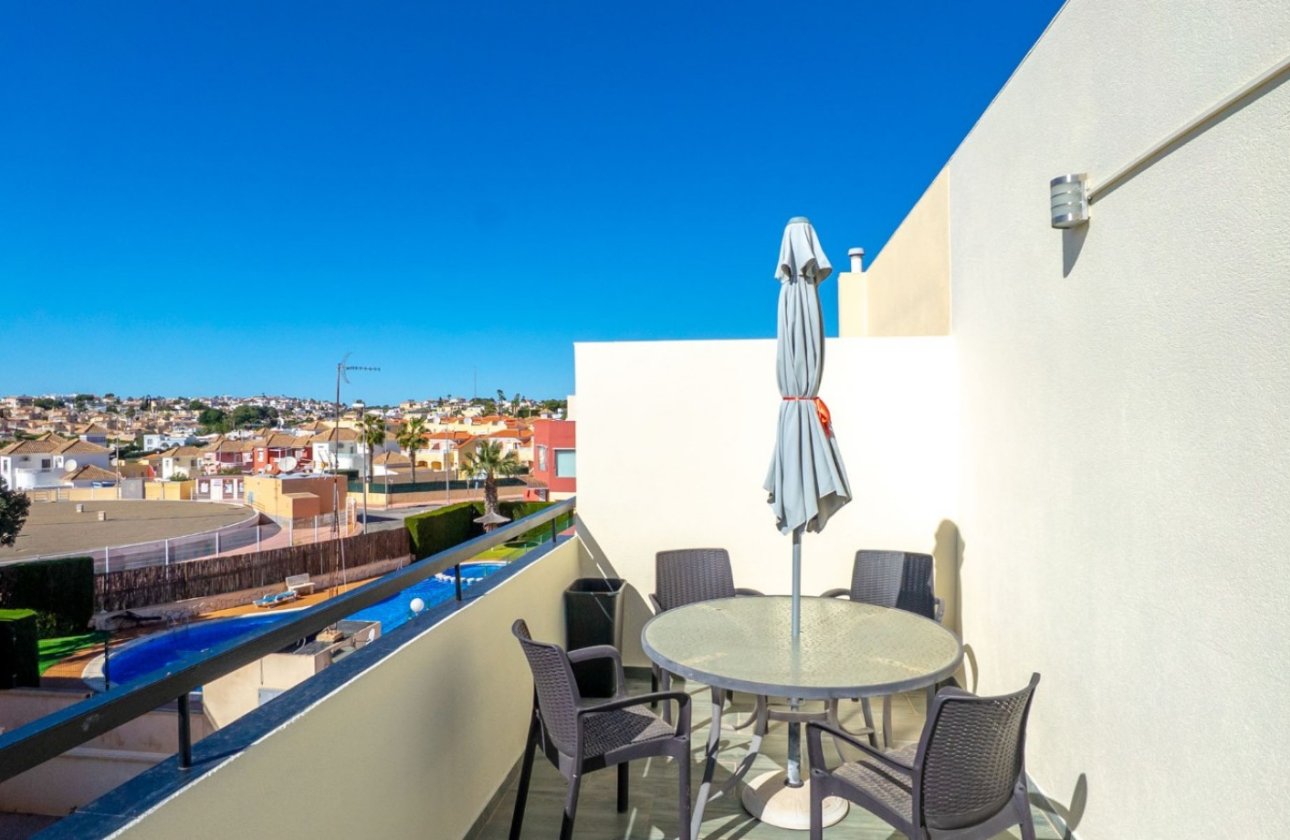 Resale - Townhouse - Orihuela Costa - Villamartín
