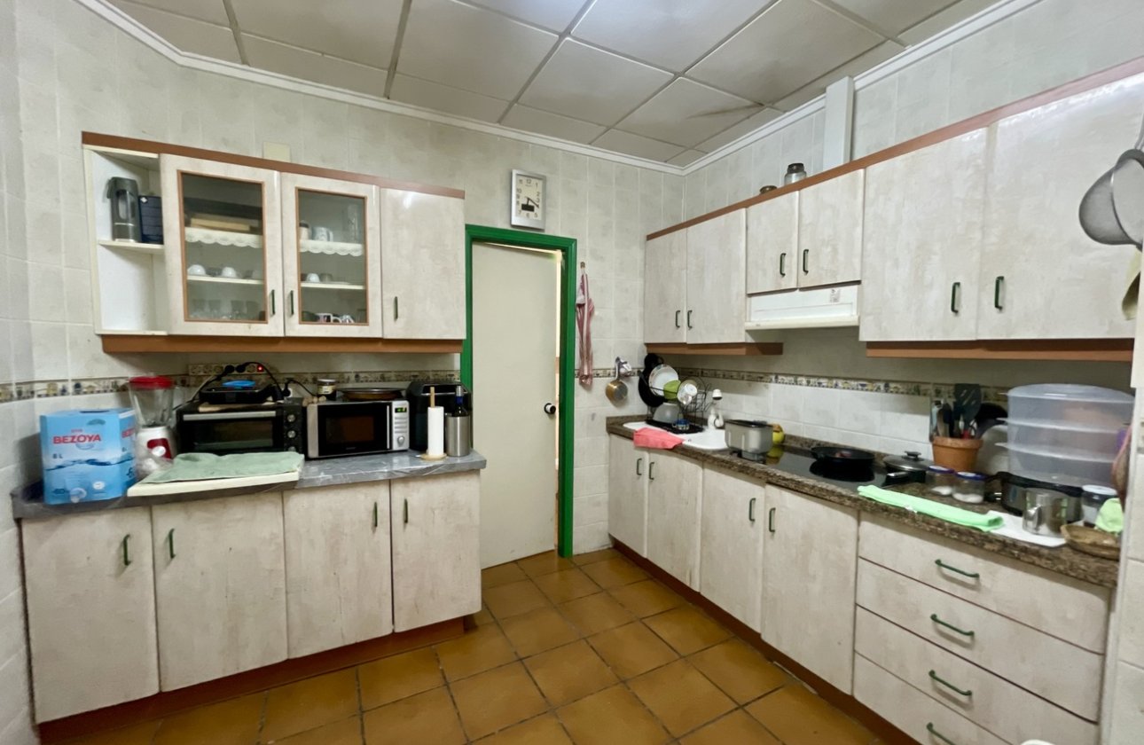 Resale - Bungalow - Torrevieja