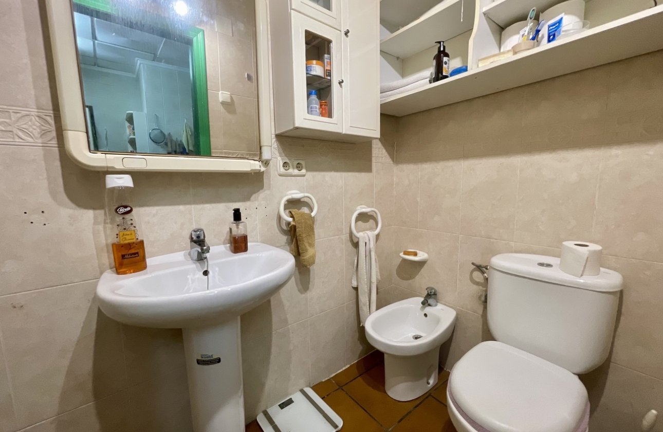 Resale - Bungalow - Torrevieja