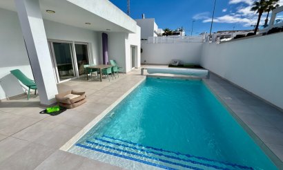 Resale - Villa - Benijofar - Benijofar - Village