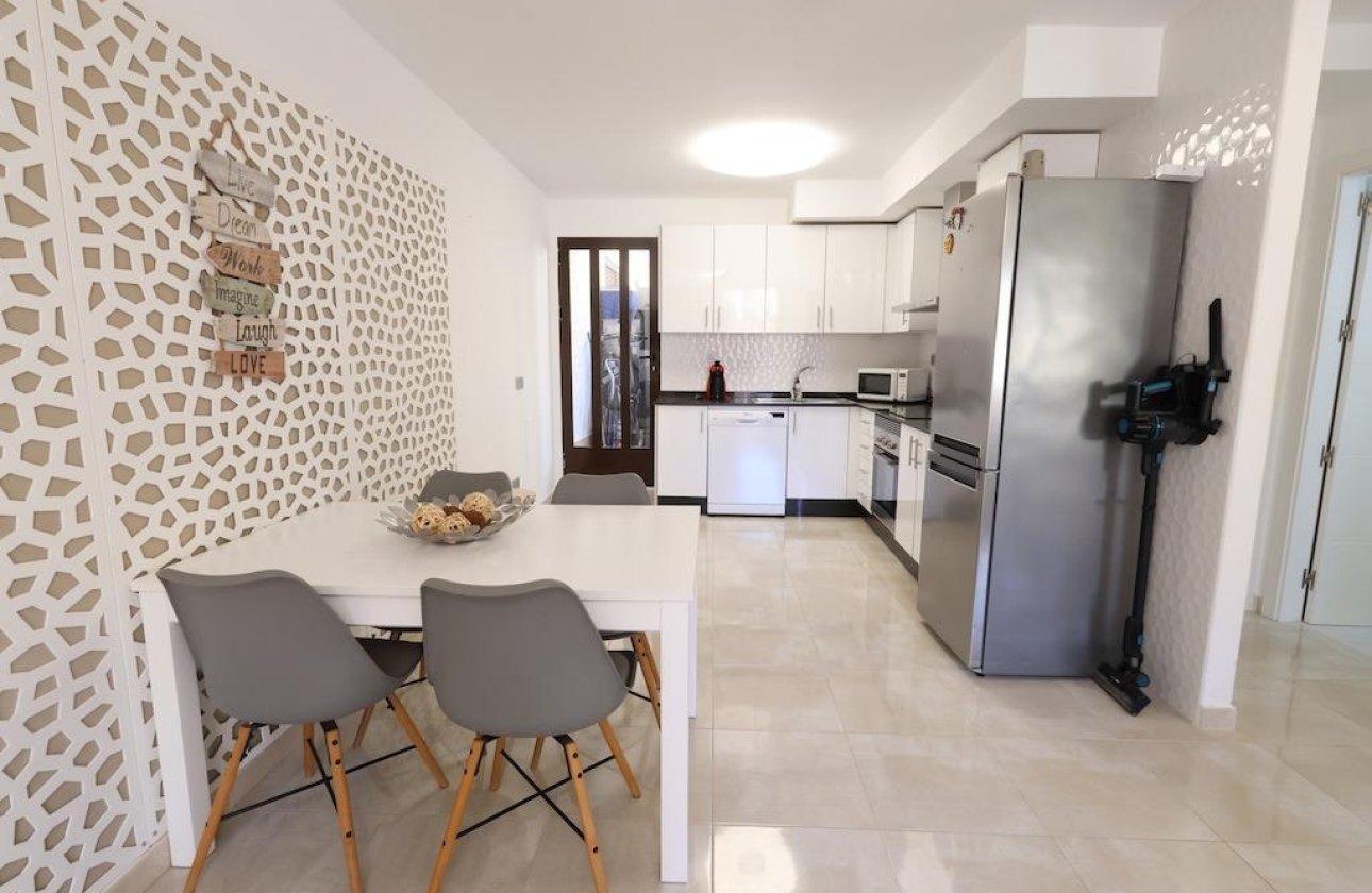 Resale - Townhouse - Orihuela Costa - Lomas de Cabo Roig