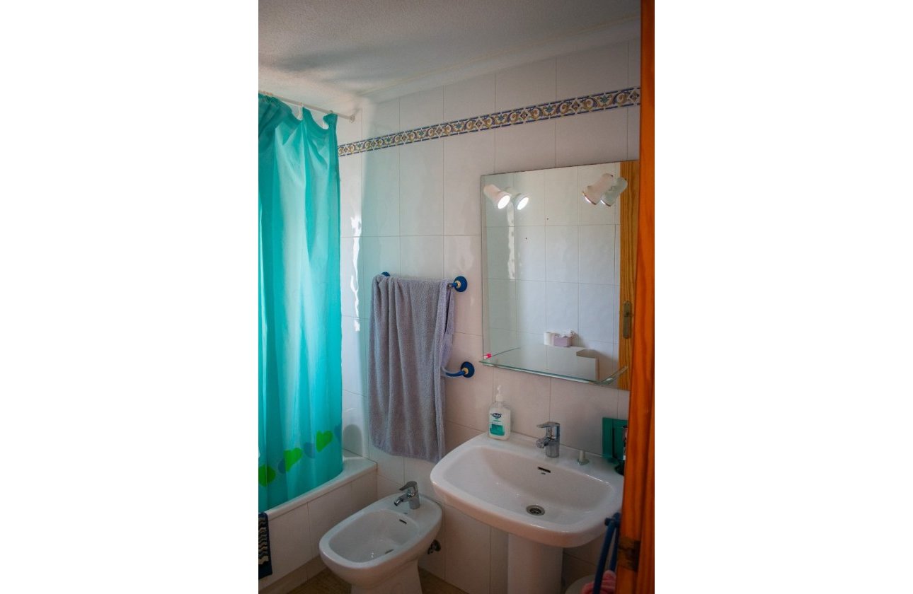 Resale - Apartment / flat - La Manga del Mar Menor - La Manga Del Mar Menor