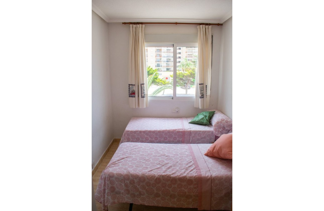 Resale - Apartment / flat - La Manga del Mar Menor - La Manga Del Mar Menor