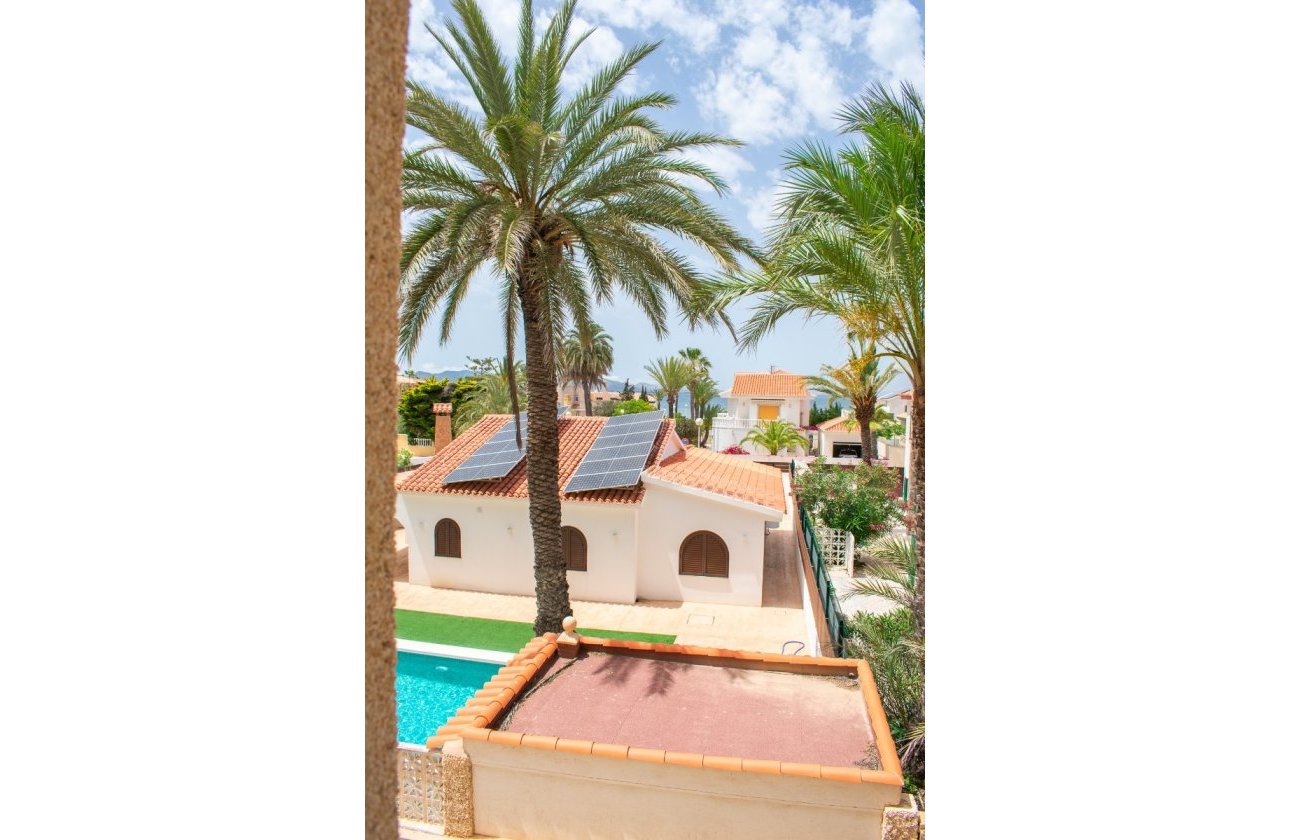 Resale - Apartment / flat - La Manga del Mar Menor - La Manga Del Mar Menor