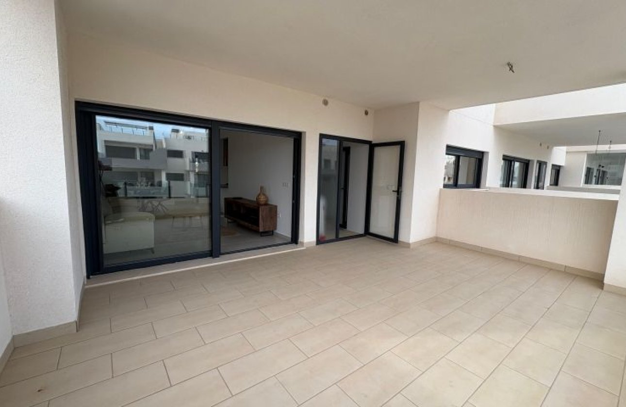 Resale - Apartment / flat - Orihuela Costa