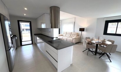 Resale - Apartment / flat - Orihuela Costa