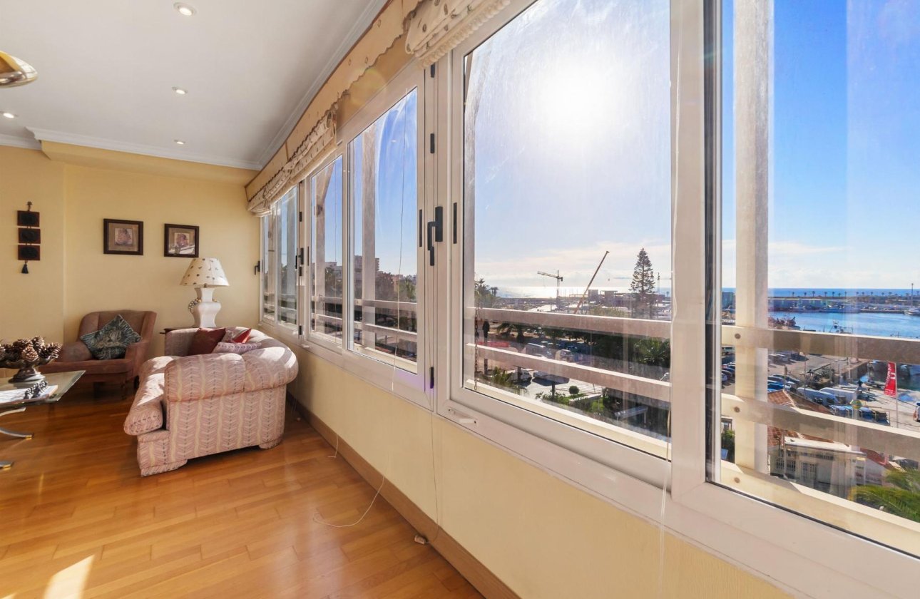 Resale - Apartment / flat - Torrevieja - CLUB NAUTICO TORREVIEJA