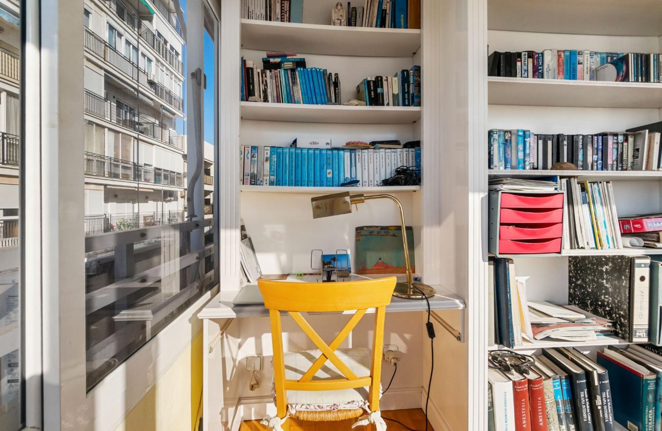 Resale - Apartment / flat - Torrevieja - CLUB NAUTICO TORREVIEJA