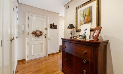 Resale - Apartment / flat - Torrevieja - CLUB NAUTICO TORREVIEJA