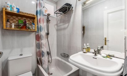 Resale - Apartment / flat - Torrevieja - CLUB NAUTICO TORREVIEJA