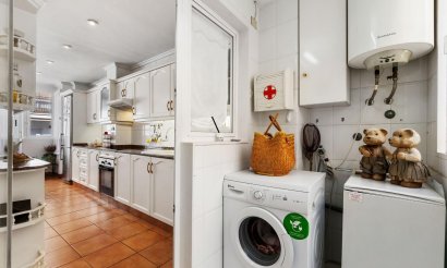 Resale - Apartment / flat - Torrevieja - CLUB NAUTICO TORREVIEJA