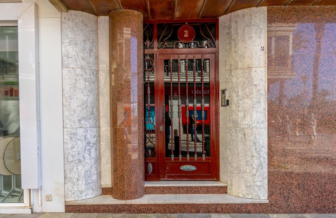 Resale - Apartment / flat - Torrevieja - CLUB NAUTICO TORREVIEJA