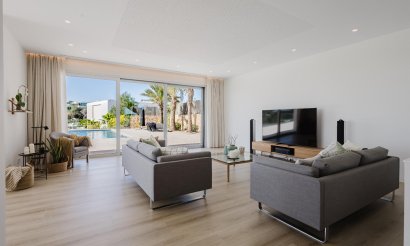 Reventa - Villa - Orihuela Costa - Las Colinas Golf