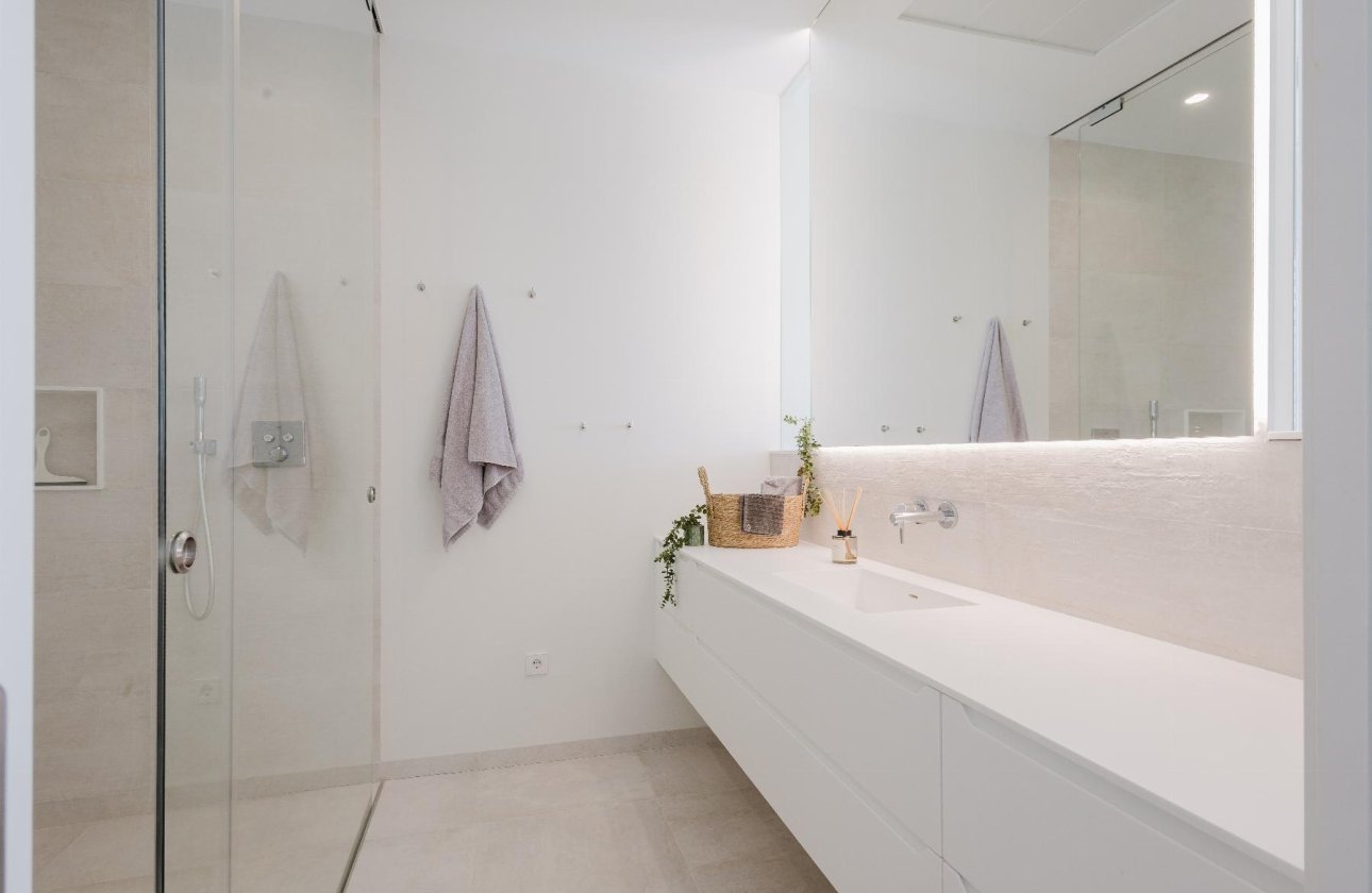 Reventa - Villa - Orihuela Costa - Las Colinas Golf