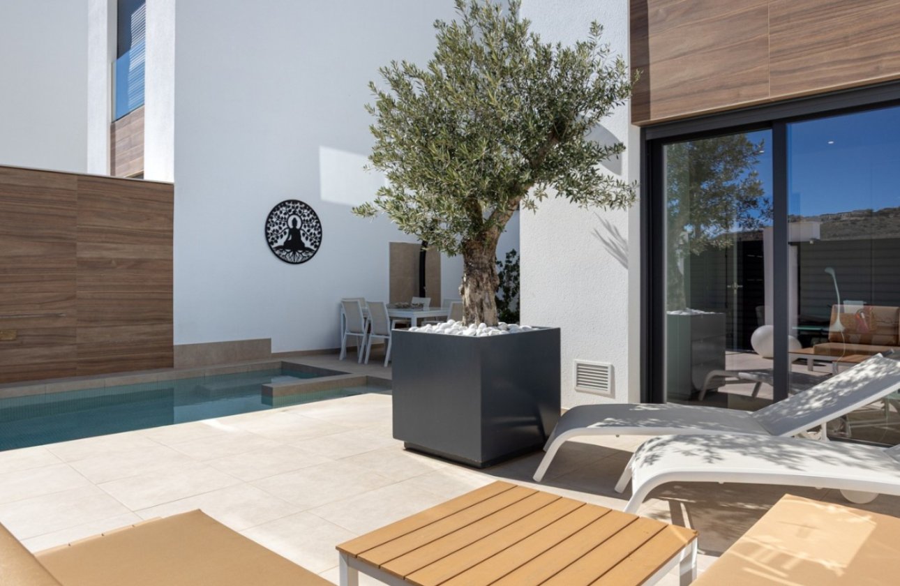 Resale - Townhouse - Benijofar