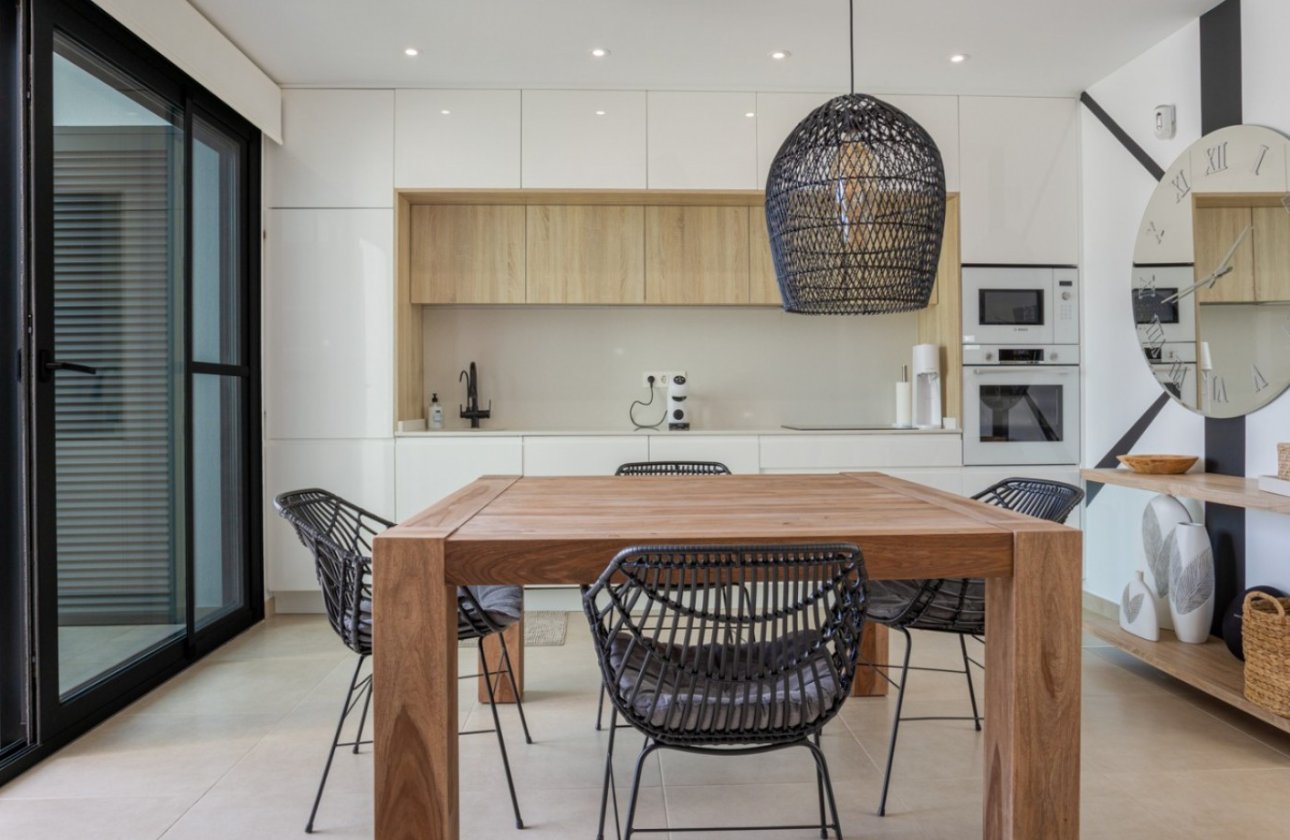 Resale - Townhouse - Benijofar