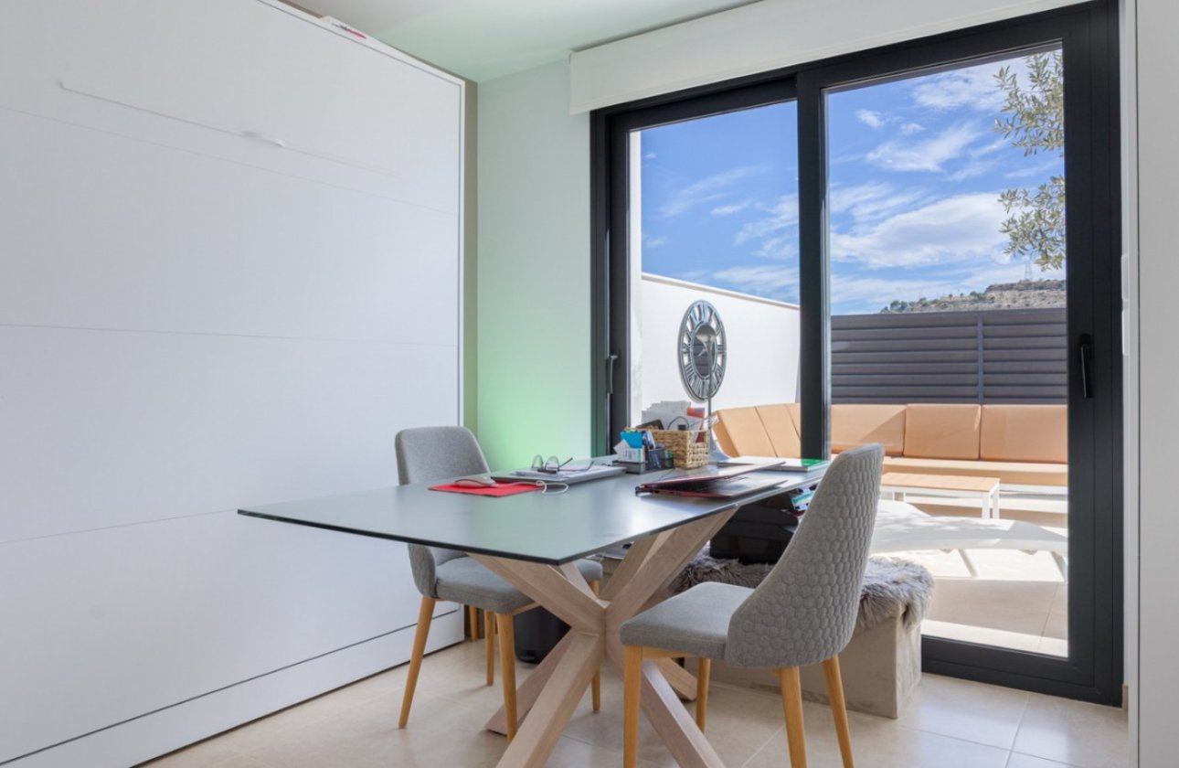 Resale - Townhouse - Benijofar